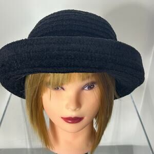 Betmar New York Black Textured Bucket Hat Cloche Wool Blend Women